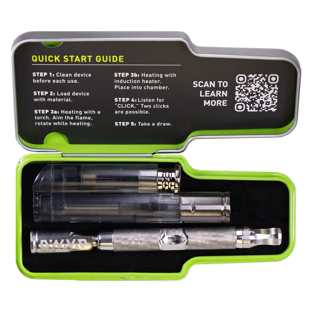 Coffret DynaVap M7 XL ouvert avec vaporisateur, accessoires et guide de démarrage – Holy Mary