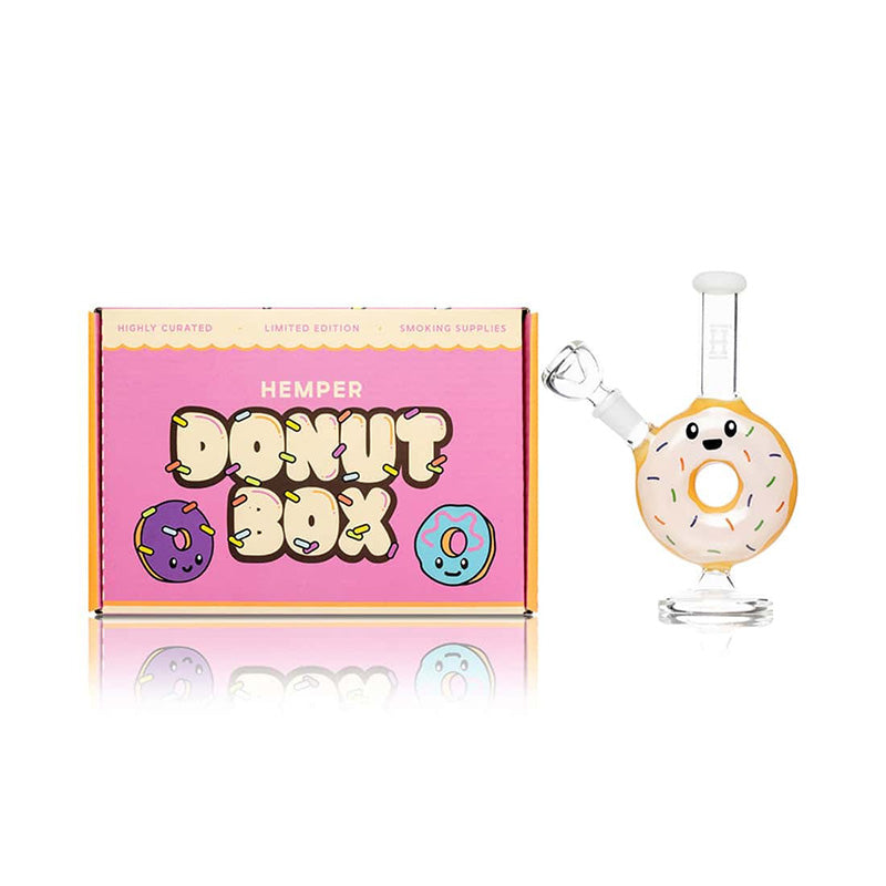 Bang HEMPER Donut présenté avec sa boîte rose illustrée Donut Box