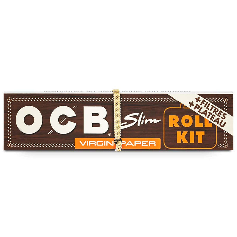 Carnet OCB Slim Roll Kit Virgin fermé, avec habillage brun, détails orange et élastique de fermeture